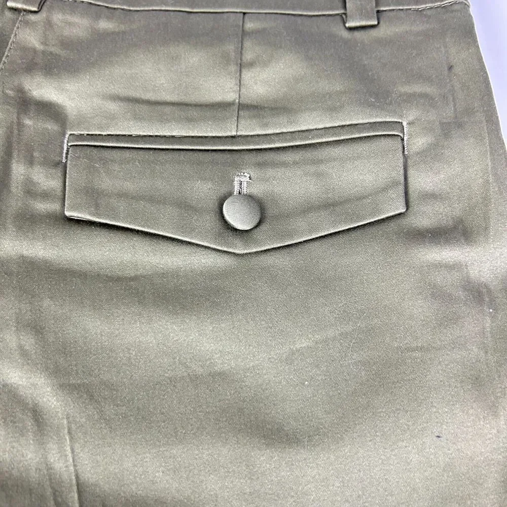 NWT‎ H&M Green Flat Front Zip Fly  Pocket Casual Chino Shorts Women's Size 6